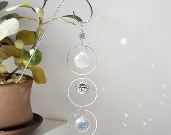 Plant Stake Suncatcher: Sun-Themed Crystal Rainbow Maker, Hanging Window Prism Decor