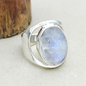 Natural Moonstone Ring, 925 Sterling Silver Statement Ring, Large Oval Rainbow Moonstone, Modernist Split Shank Band, June Birthstone Gift