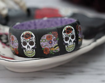 Sugar Skull Bracelet - Sugar Skull Jewelry - Day of the Dead Jewelry - Bangle Bracelet - Skull Bracelet - Dia De Los Muertos Jewelry