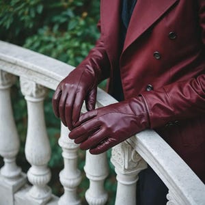 Leather Cinch Cuff Glove in Burgundy main image 1