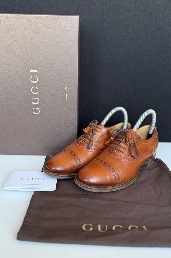 Gucci Brown Oxford Brogue Leather Shoes - Etsy Israel display picture 1