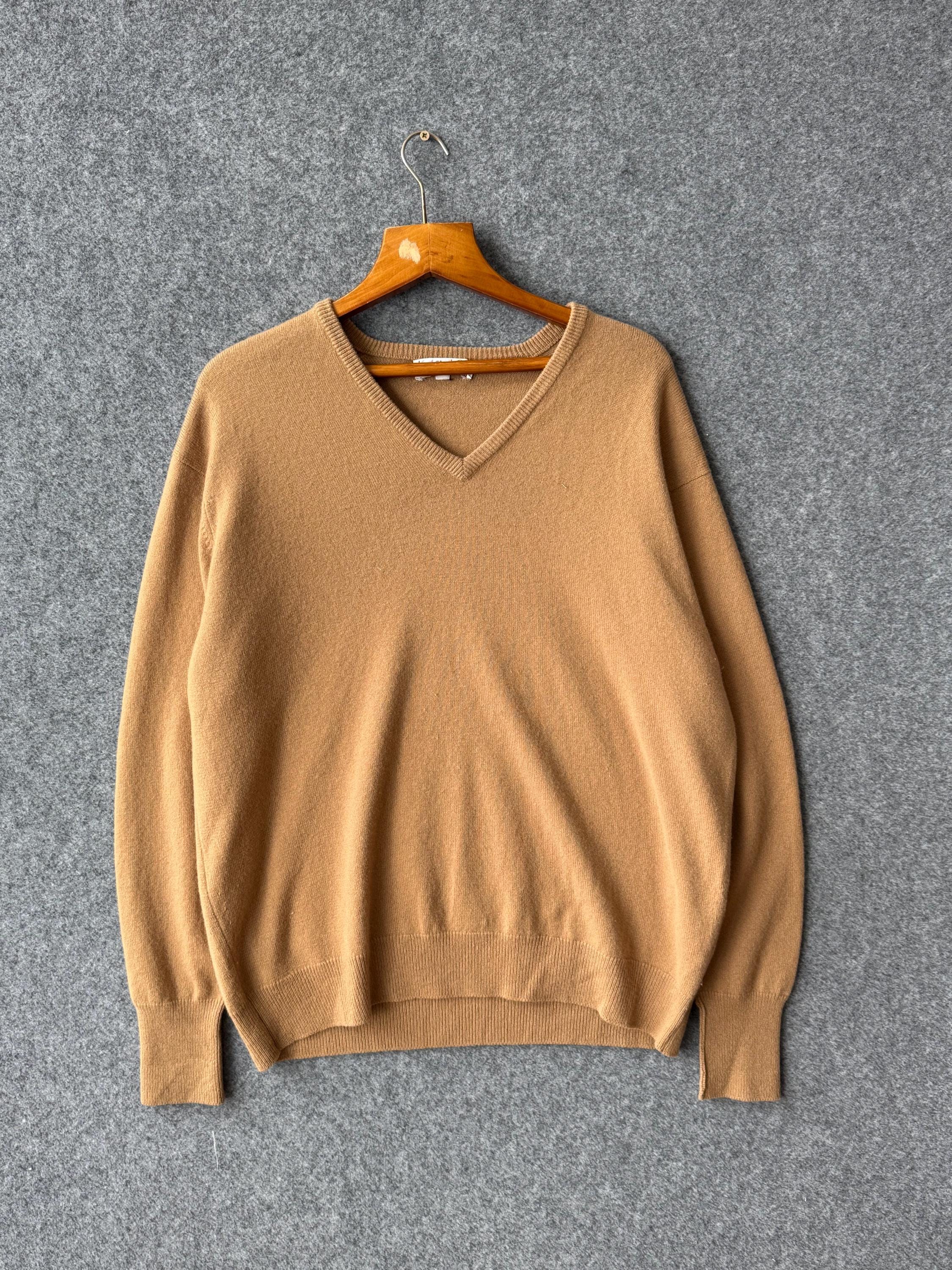 Barrie Lambswool Made in Scotland Beige V-neck Jumper Size 56 - Etsy