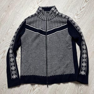 Bogner Fire+Ice Wool Full Zip sweater size LBogner Fire+Ice Wool Full Zip sweater size L