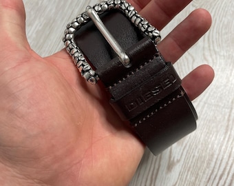 【y2k】DIESEL ベルト ブラック バックル ディーゼル Y2K レザーベルト サイモンスタイル スタッズ「穴だらけ
