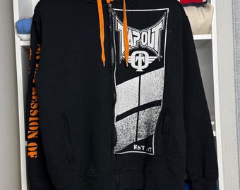 【極希少】affliction系00's TAPOUT フーディーy2k sk8 Y2K TAPOUT zip-up hoodie “out skill out last” | Depop