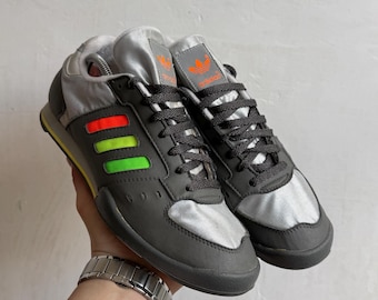 Vintage 1980 Adidas Jugoslawien Sneaker ART 31771 Grau Neon Rare EU 42 US 8
