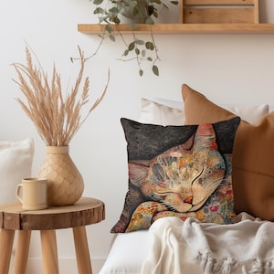 Sleeping Cat Pillow, Retro Batik Cat Throw Pillow, Cozy Feline Decor, Colorful Animal Cushion, Artistic Pet Lover Gift Bild 2