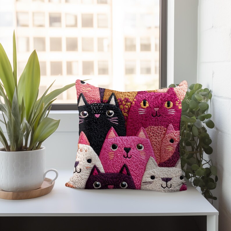 Cojín de gato caprichoso, cojín con estampado de gato bordado en imitación, cojín decorativo de gatito colorido, decoración felina divertida, regalo adorable para amantes de los gatos imagen 5