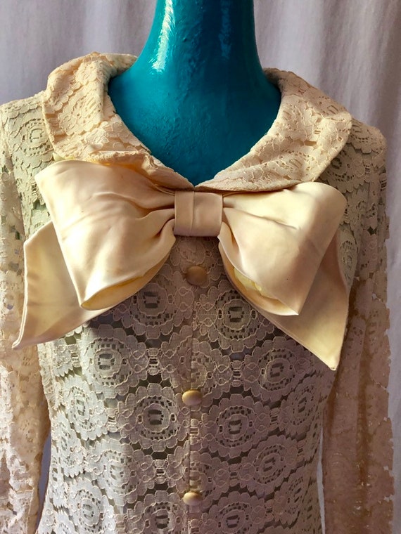 Vintage Vtg 60s Lace Dress with Peter Pan Collar W