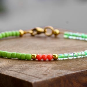 Tornozeleira de miçangas de vidro verde: Pulseira de praia Boho