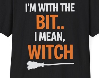 Im with The Witch Funny Halloween Men T-Shirt