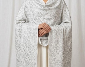 Off-White Pashmina Shawl with Silver-Grey Embroidery – 40x80 Inches Wrap