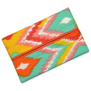 Travel Tissue Holder, Purse Size Tissue Holder, Travel Tissue Cozy, Pocket Tissue Holder, Personal Size Tissue Case