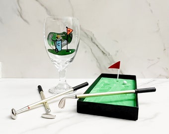 Personalized Water Goblet - Water Glass Golfing Hand Painted