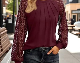 Lace Sleeve Plissee Top: Elegante schiere Langarm-Rundhals-Bluse