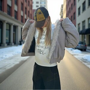 Retro Y2K Style Fur Hood Jacket: Warm Loose Cotton Winter Bomber Coat image 6