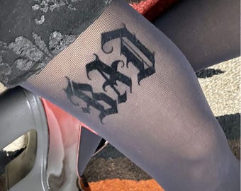 BAD GIRL Tattoo Tights – 40D Black Lettring Dark Feminine | Collants Thermocollés Velours Rock Aesthetic
