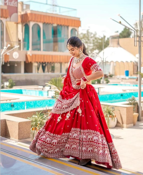 chinese dress ladies Buy Lehenga Choli for Women, Girls Wedding Dresses, Designer Wedding Dresses,  Affordable Lehenga Choli (GREY) at Amazon.in