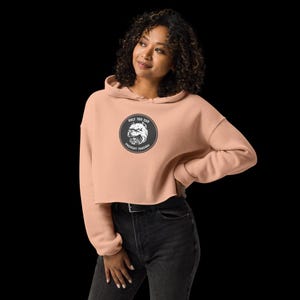 Personalized Varsity Letter Cropped Hoodie: Custom Team Apparel