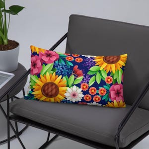 Heirloom Quality Tapestry Pillow Cover, Vintage Floral Jacquard with Customizable Piping, Elegant Cushion Sham, 30 Color Options