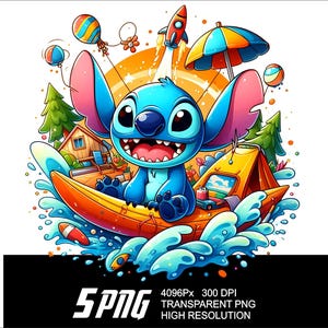 Puede incluir: Ilustraci&oacute;n de dibujos animados colorida de Stitch de Lilo & Stitch en un kayak amarillo, rodeado de salpicaduras de agua. La imagen presenta un cohete, una sombrilla y una tienda de campa&ntilde;a, con un sol naranja brillante en el fondo. El texto "5PNG" est&aacute; en la parte inferior.