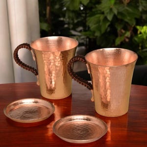 Caneca de cobre elegante com acabamento texturizado, xícara de chá e café estilo vintage com aparência martelada, presente rústico para ele ou ela