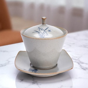 Elegante Keramik-Teetasse mit Deckel und Untertasse - Gaiwan-Teetasse im chinesischen Stil für losen Tee, Gongfu-Tee-Set, Vintage Orientalisches Trinkgeschirr