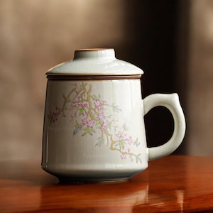 Taza de cerámica con tapa: taza de té floral japonesa para té de hojas sueltas, regalo vintage para amantes del té, taza zen con tapa.