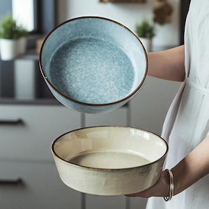 Porcelain Serving Bowl with Textured Exterior – Elegant Modern Ceramic Salad Bowl for Kitchen, Dining, or Decorative Table Setting