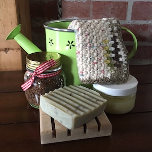 The Happy Gardener Gift, Mothers day gift, Self Care Gift Box, Thinking of You Care Package, Housewarming Gift, Stress Relief Gift Box