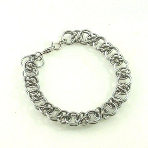 Chainmaille Jewellery, Acute Helm bracelet, silver image 1