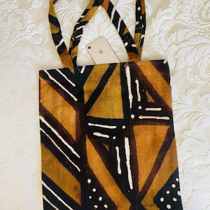 Tote bag made of Bogolan material from Mali