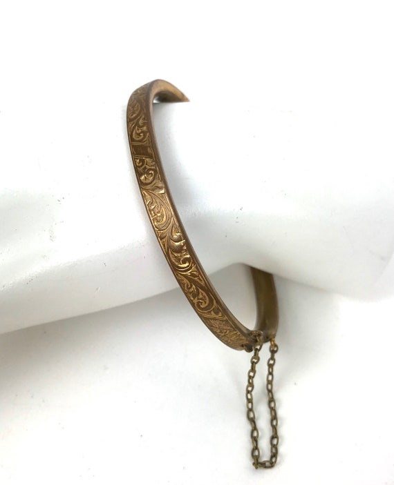 Victorian Deco Etched Bracelet Bangle Vintage Ant… - image 1