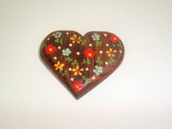 Vintage Heart Brooch Wood Handpainted Large folk … - image 2