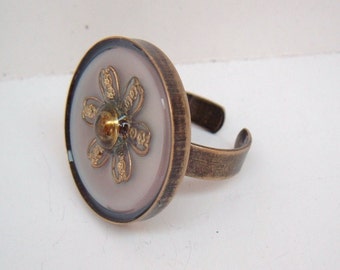 Old pink vintage button flower ring