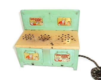 Vintage Louis Marx Little Orphan Annie Green 1930's 40's Toy Electric Range Stove, Childs Stove, Kids Kitchenware