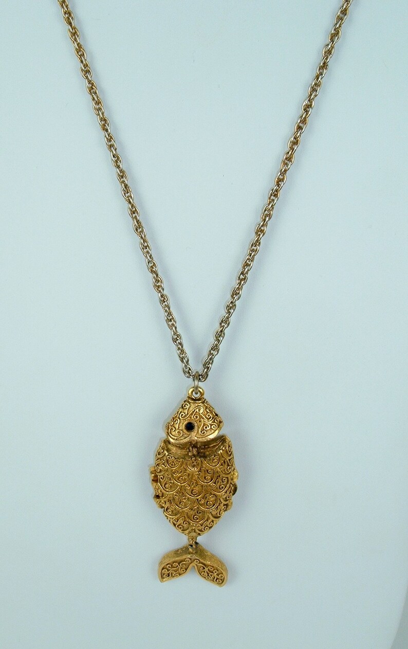 Fish locket Clearance