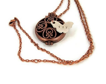 Aromatherapy Locket Necklace: Copper Openwork Pendant with Fly Butterfly
