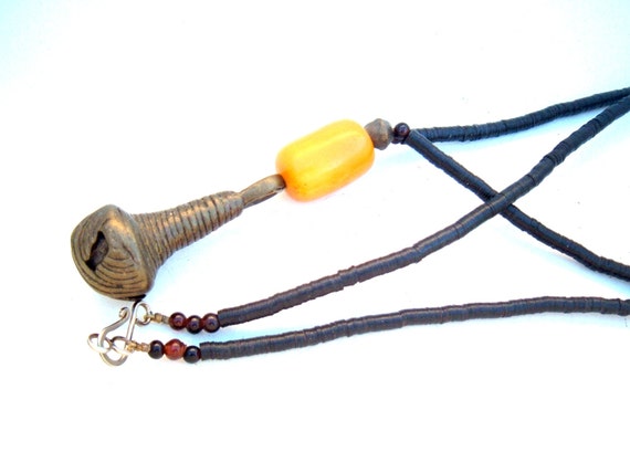 Vintage boho long metal bell and yellow bead neck… - image 3