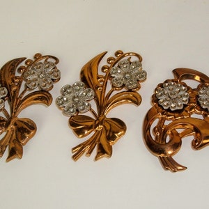 Victorian Floral Brass Metal vintage brooch lot of 3 Bridal Crafts wear image 6