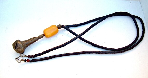 Vintage boho long metal bell and yellow bead neck… - image 5