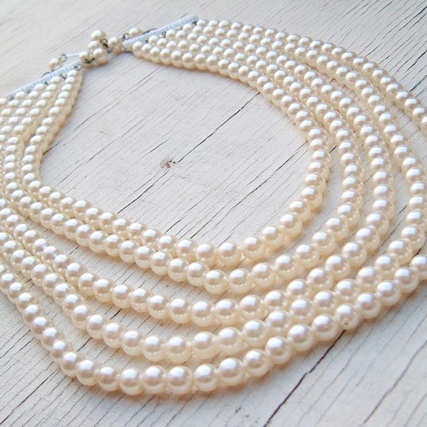 White Vintage multi strands necklace Hong Kong simple wedding jewelry