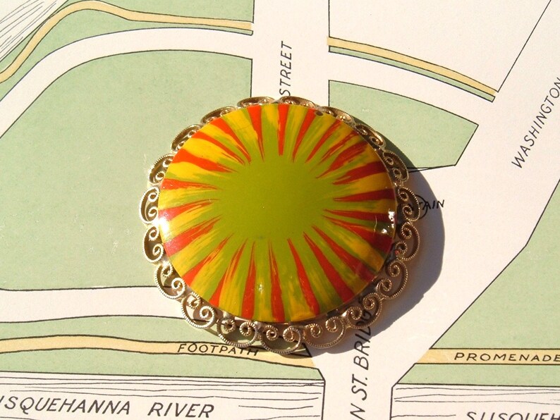 Hobe 1966 Vintage Enamel Mod Brooch