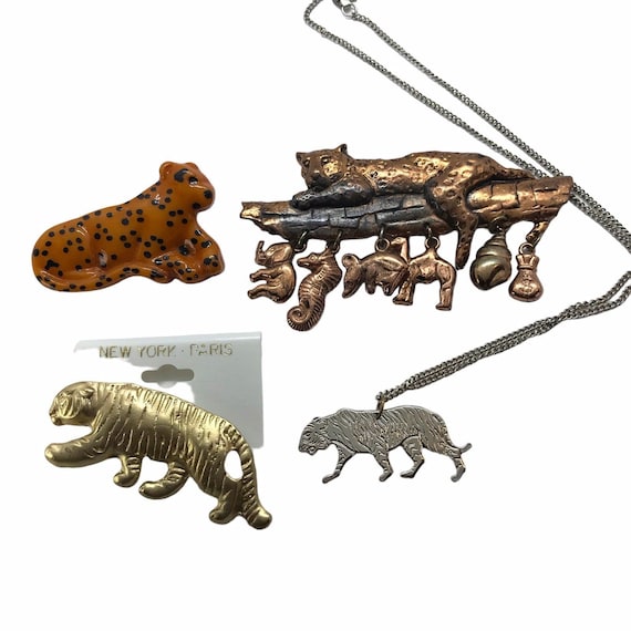 Vintage Animal Jewelry lot Lion Tiger Leopard Jun… - image 1