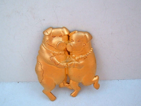 JJ Vintage dancing pigs brooch happy pigs