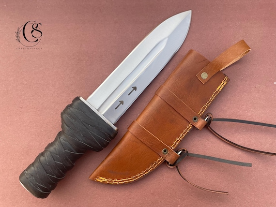 Anime Vinland Saga Thorfinn Dagger Knife, Custom Gift Handmade High Carbon Steel Anime Hunting Knife, Unique Birthday Gift for Him, Men, Son
