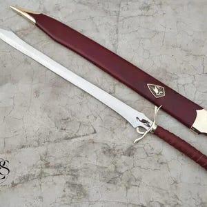 Custom Gift Handmade Heron Marked Sword, The Wheel of Time Sword with Scabbard, Medieval Style Swords, Best Birthday, Cosplay Gift for Him