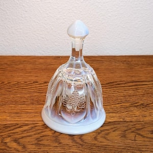 Vintage Fenton White French Opalescent Glass Bell – Embossed Grapes & Vine Pattern