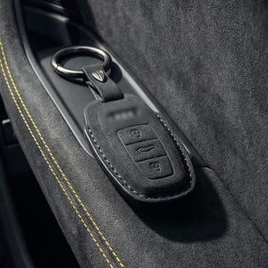Housse pour clés Audi Alcantara - Étui porte-clés personnalisé pour modèles A4, A5, Q5, Q7, SLine et RS