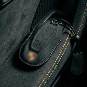 Porsche Alcantara Key Cover – Custom Key Fob Case for Macan EV, Panamera Hybrid, Cayenne